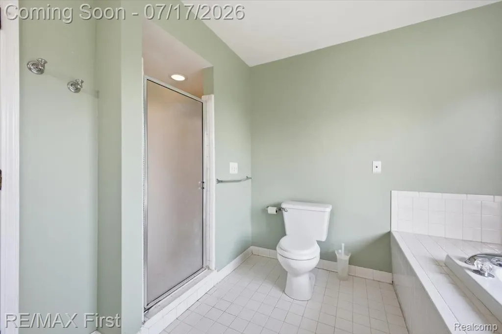50443 Middle River Drive Macomb Township MI 48044