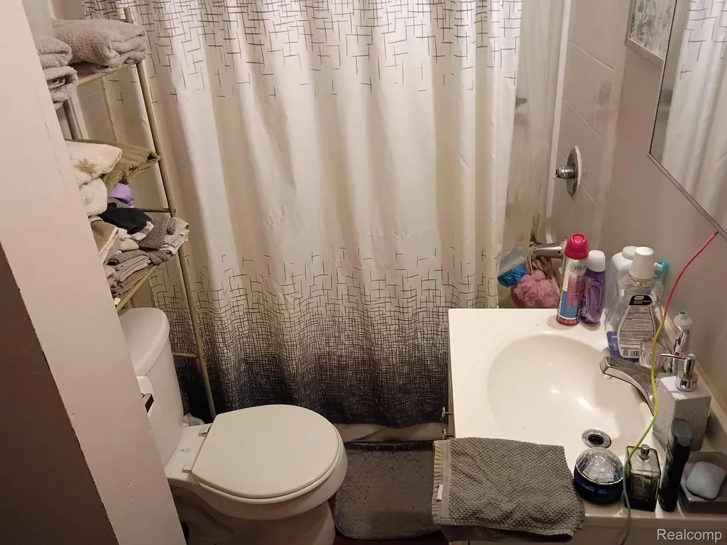 3288 Burnell Avenue Flint Charter Township MI 48504