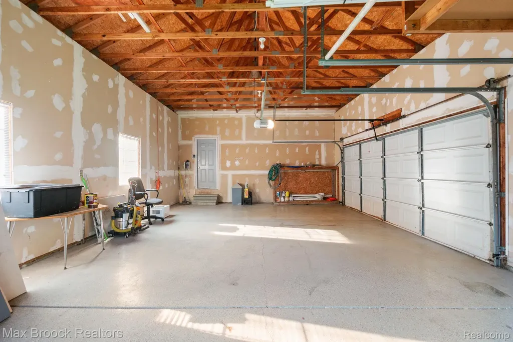 2165 Oakwood Road Brandon Charter Township MI 48462