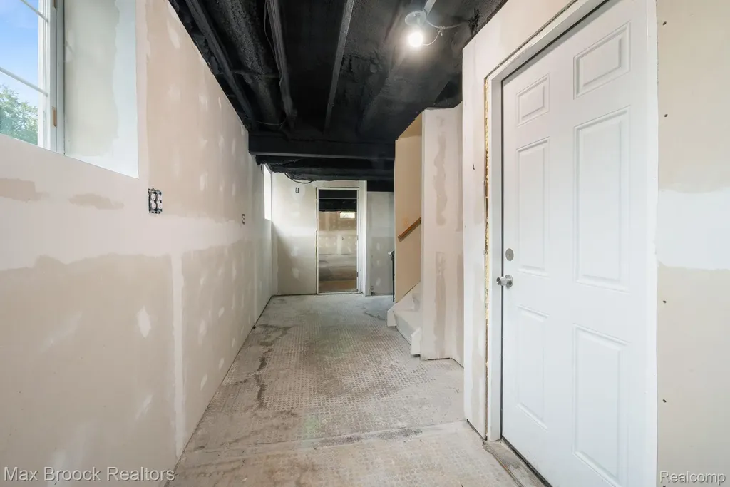 2165 Oakwood Road Brandon Charter Township MI 48462