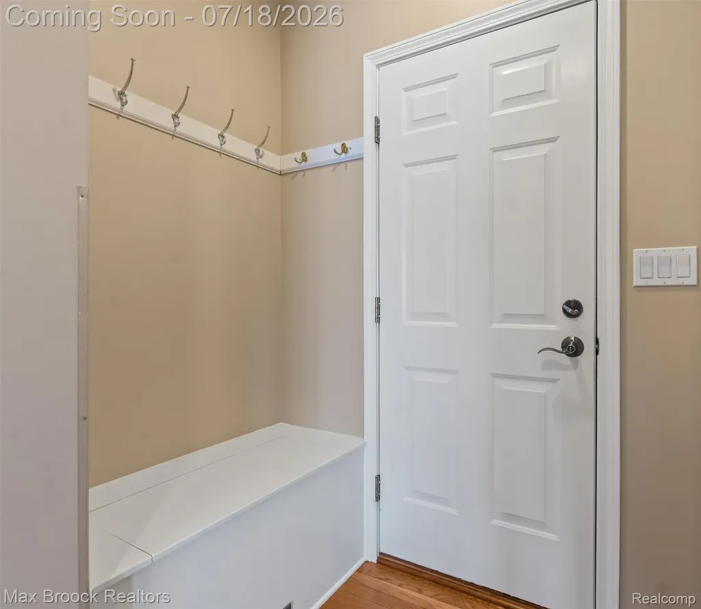 54878 Grenelefe Circle E Lyon Charter Township MI 48178