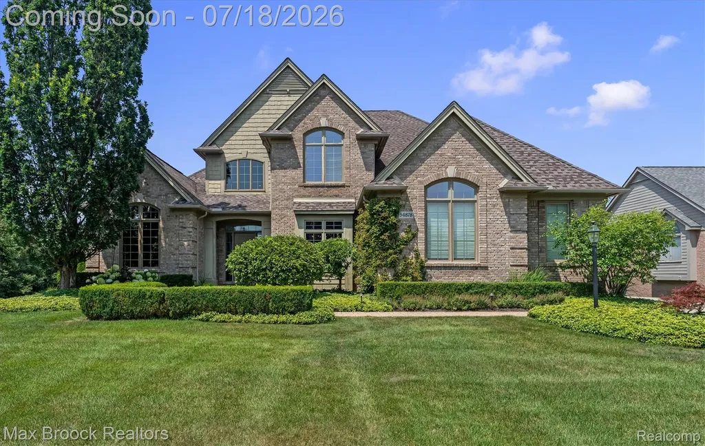 54878 Grenelefe Circle E Lyon Charter Township MI 48178