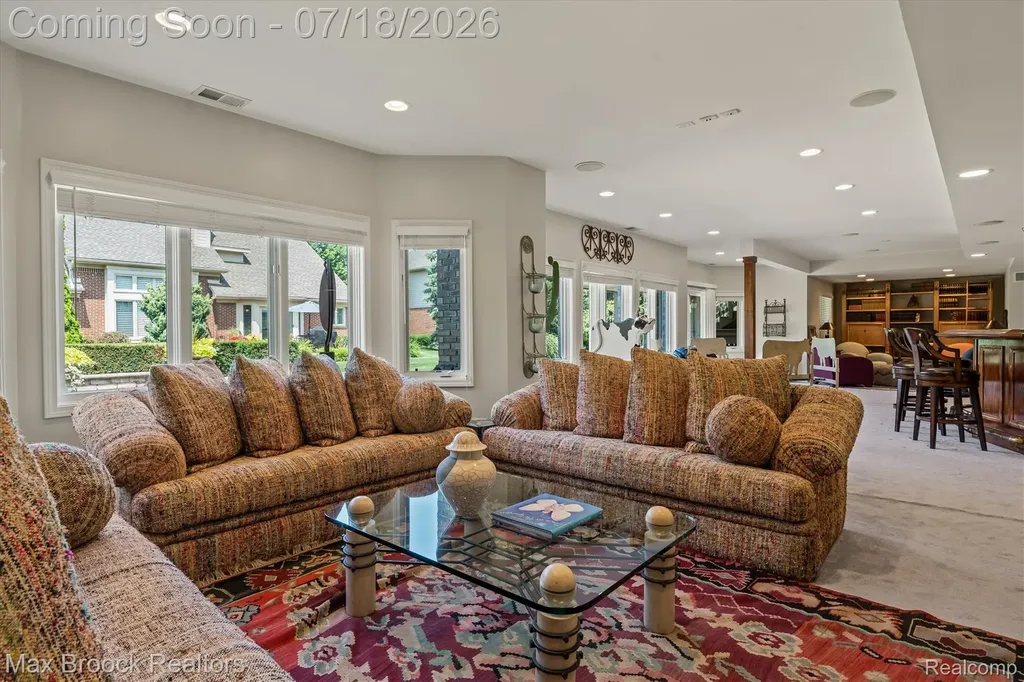 54878 Grenelefe Circle E Lyon Charter Township MI 48178