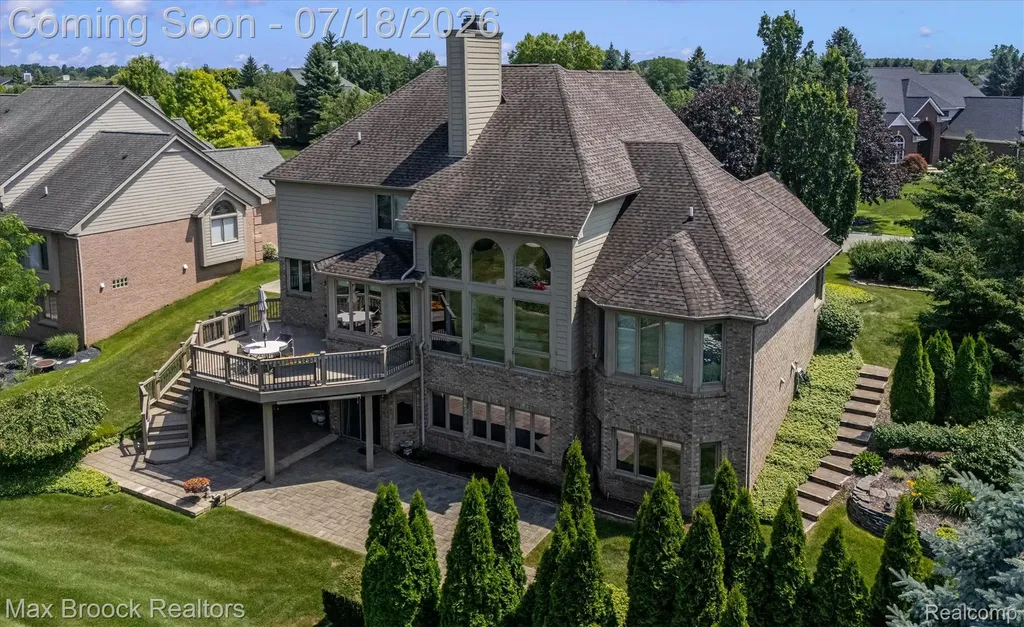 54878 Grenelefe Circle E Lyon Charter Township MI 48178