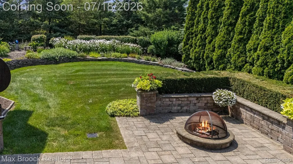 54878 Grenelefe Circle E Lyon Charter Township MI 48178