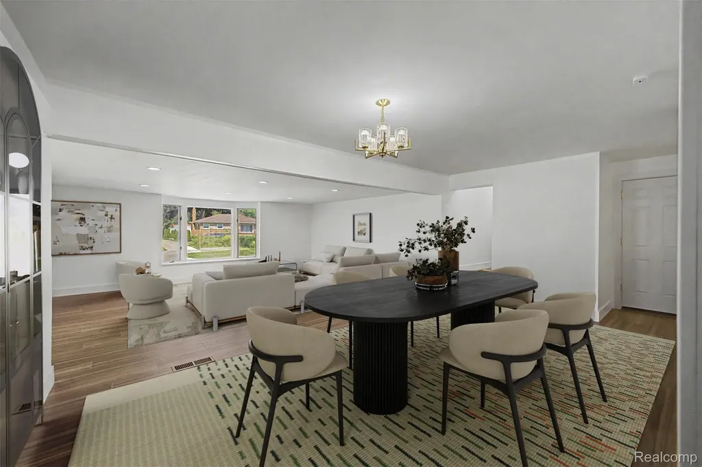 2313 Saint Joseph Street West Bloomfield Charter Township MI 48324