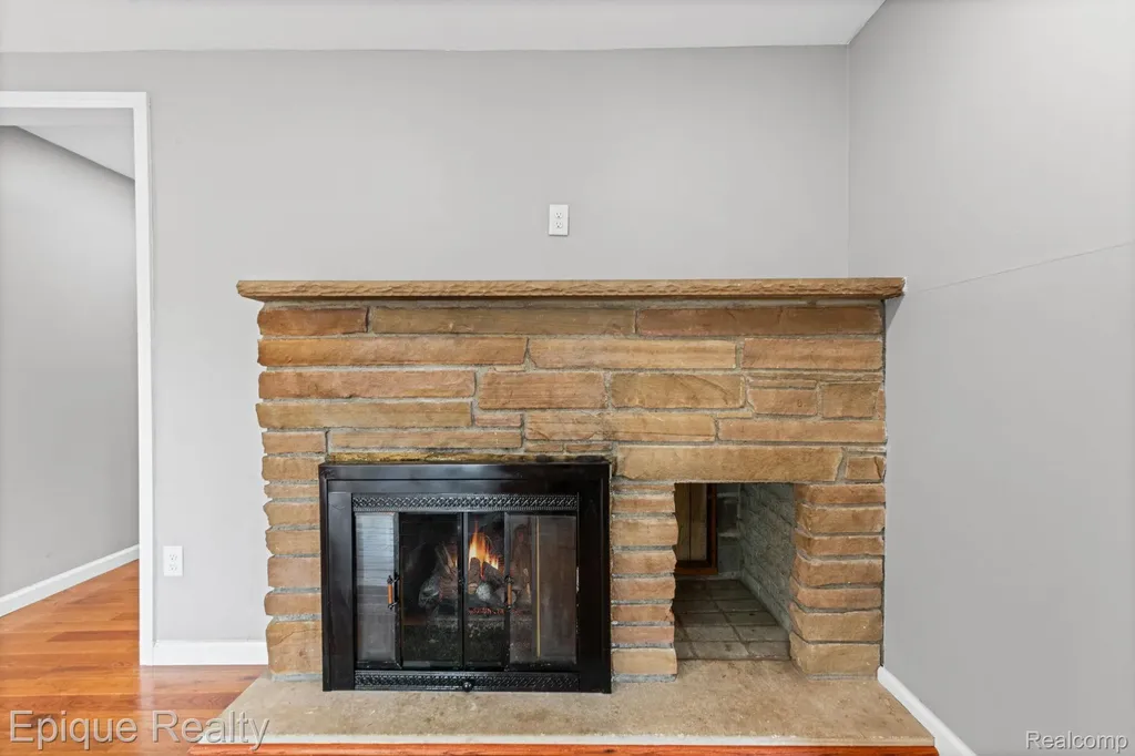 5155 Gratiot Avenue St. Clair Township MI 48079
