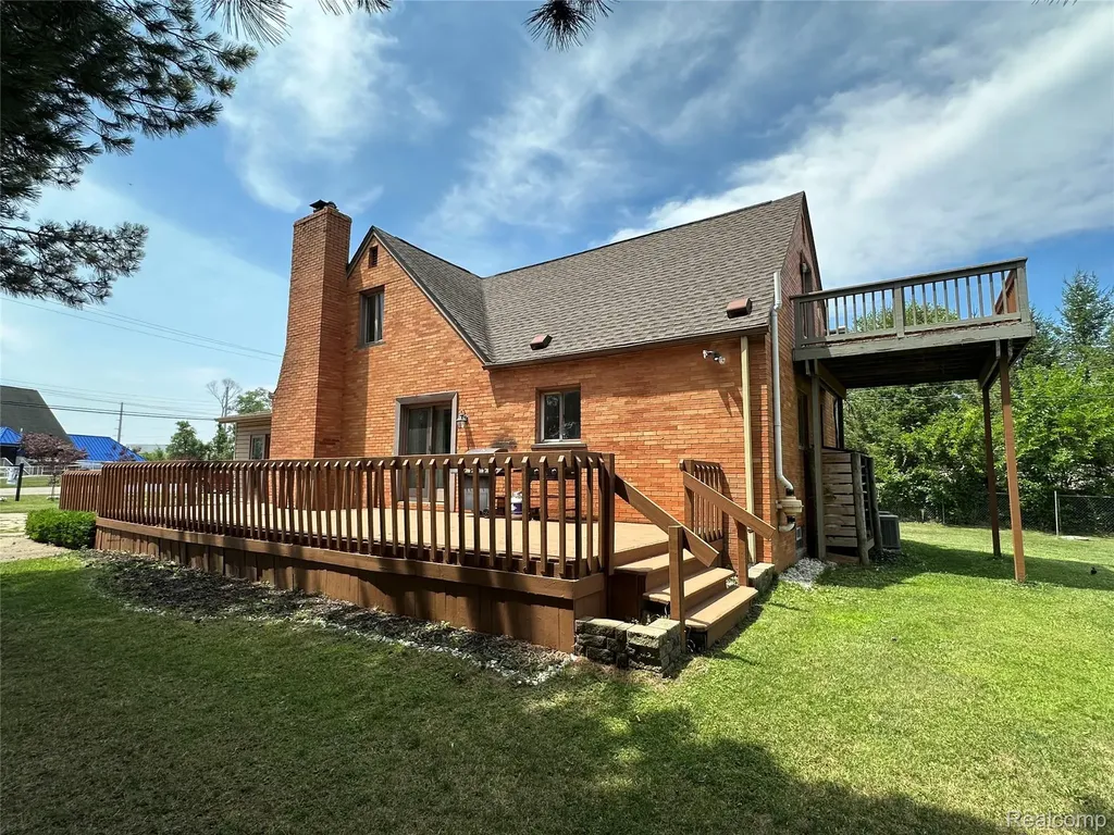 8315 Hilton Road Brighton Township MI 48114