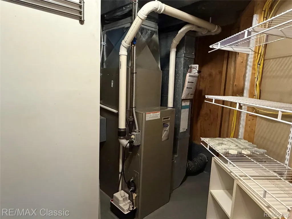 2105 Charlton Avenue Ann Arbor City MI 48103