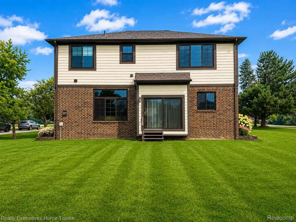 20835 S Miles Street Clinton Charter Township MI 48036