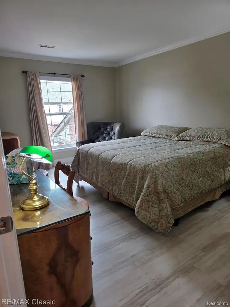 3391 Tremonte Circle S Oakland Charter Township MI 48306