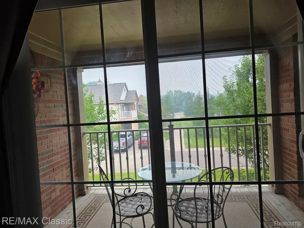 3391 Tremonte Circle S Oakland Charter Township MI 48306