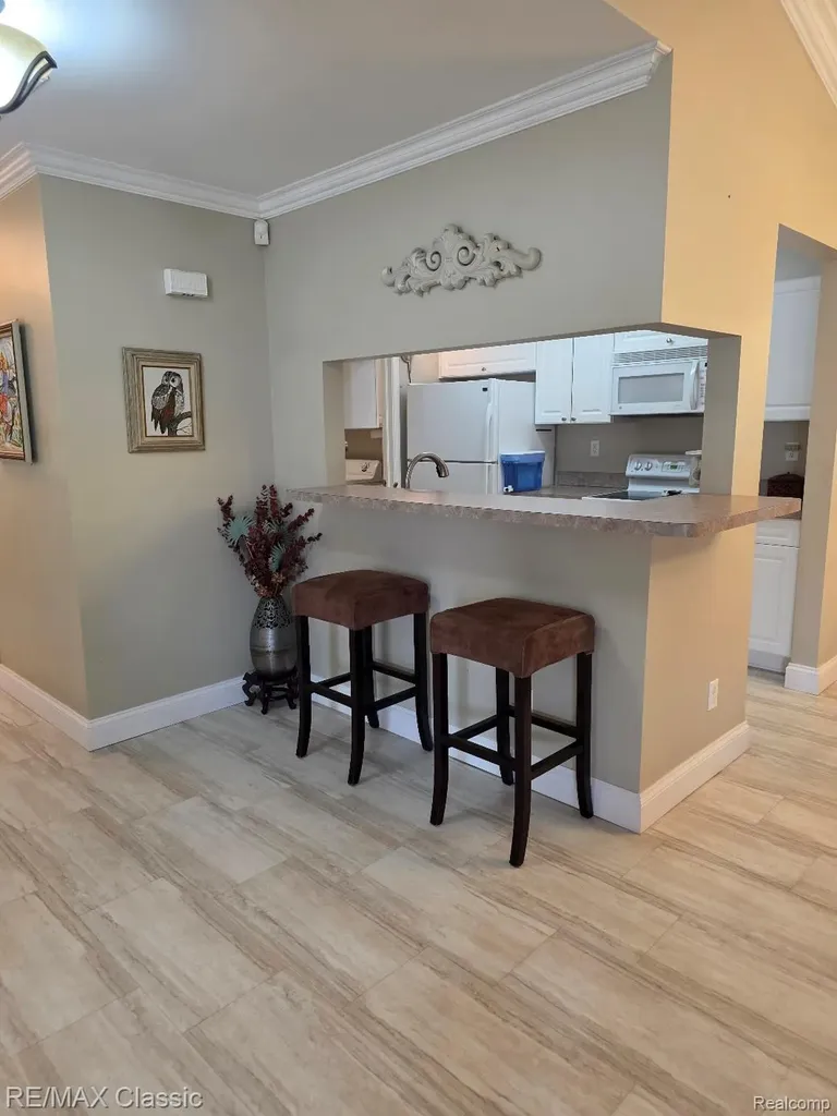3391 Tremonte Circle S Oakland Charter Township MI 48306
