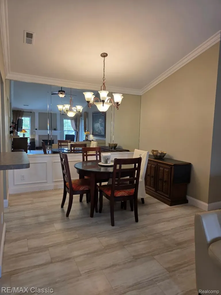 3391 Tremonte Circle S Oakland Charter Township MI 48306
