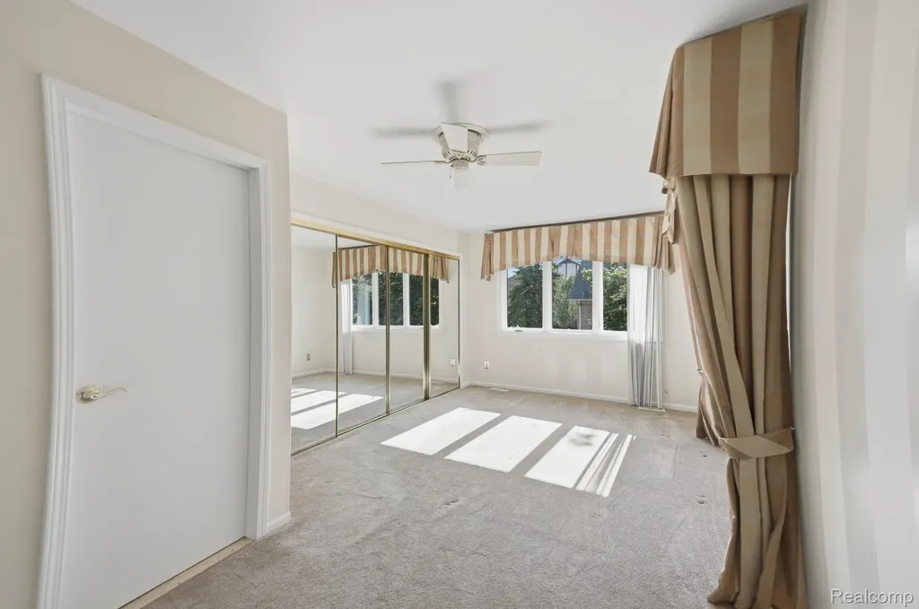 36464 Perfecta Court Clinton Charter Township MI 48035