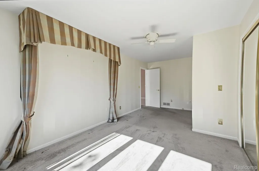 36464 Perfecta Court Clinton Charter Township MI 48035