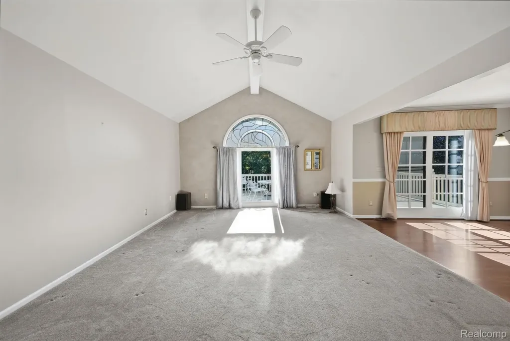 36464 Perfecta Court Clinton Charter Township MI 48035