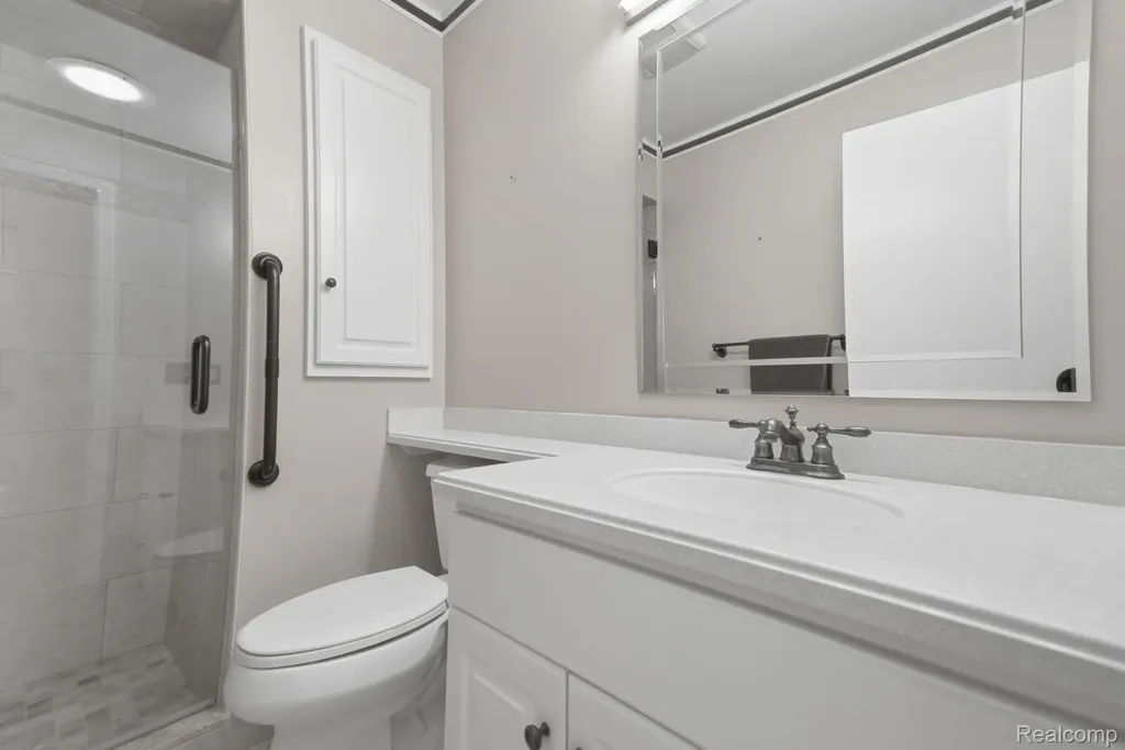 36464 Perfecta Court Clinton Charter Township MI 48035