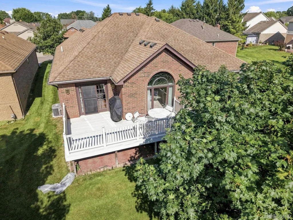 36464 Perfecta Court Clinton Charter Township MI 48035