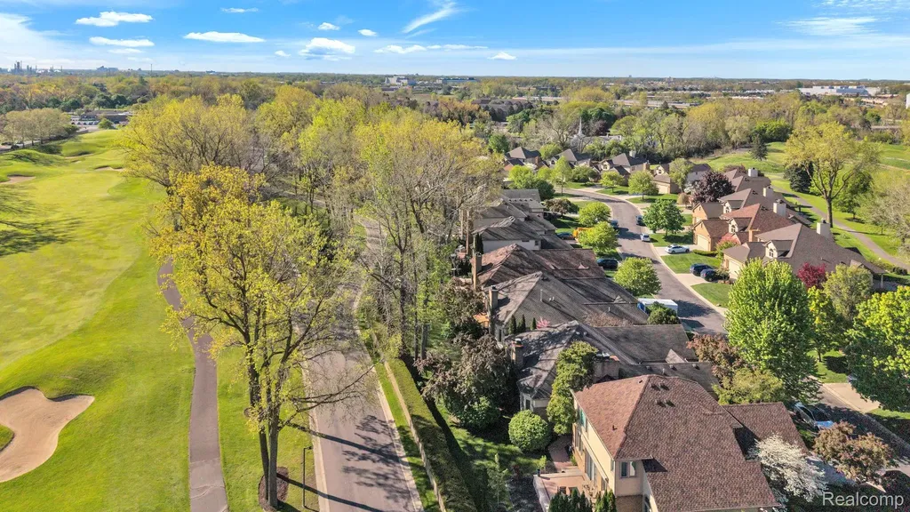 30 Turnberry Lane Dearborn City MI 48120