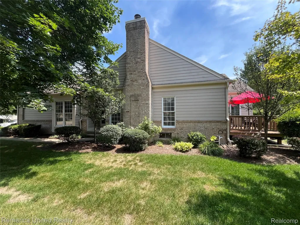 39677 Muirfield Lane Northville Township MI 48168