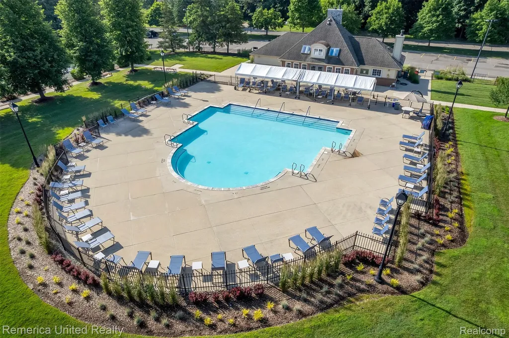 39677 Muirfield Lane Northville Township MI 48168
