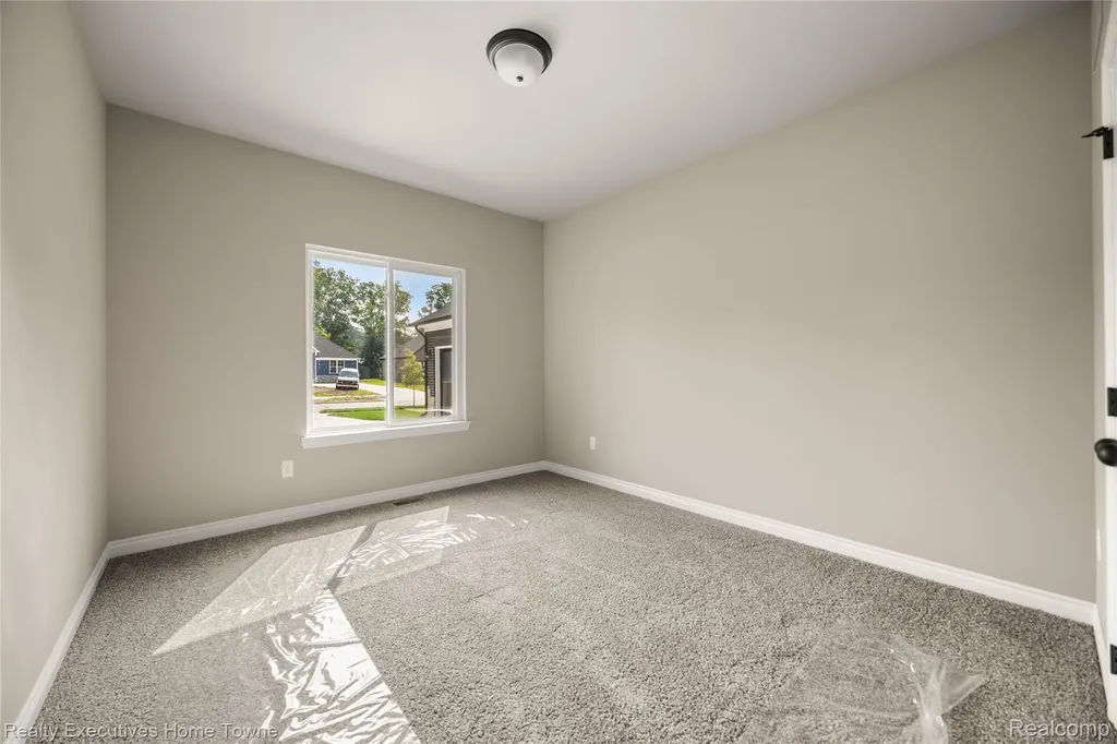 34823 Cardinal Lane Richmond City MI 48062