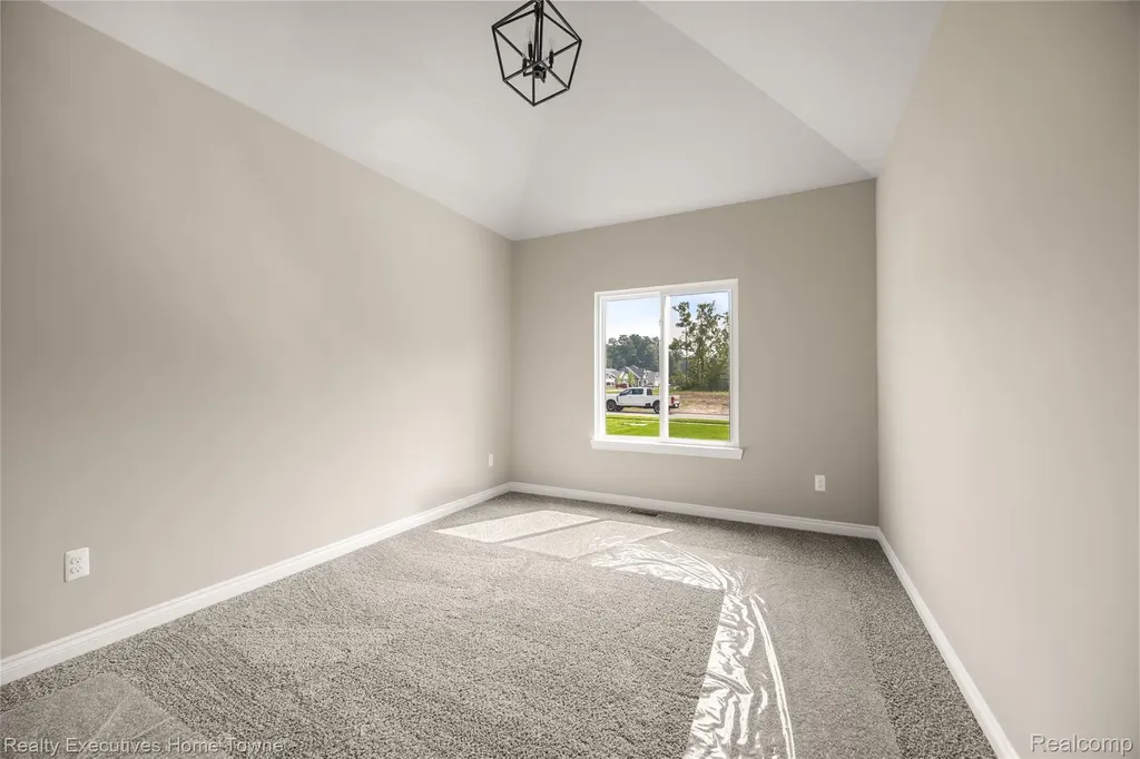 34823 Cardinal Lane Richmond City MI 48062