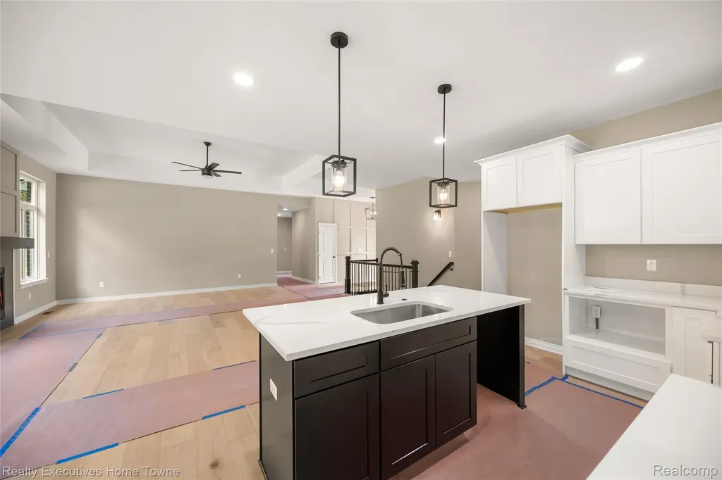 34823 Cardinal Lane Richmond City MI 48062