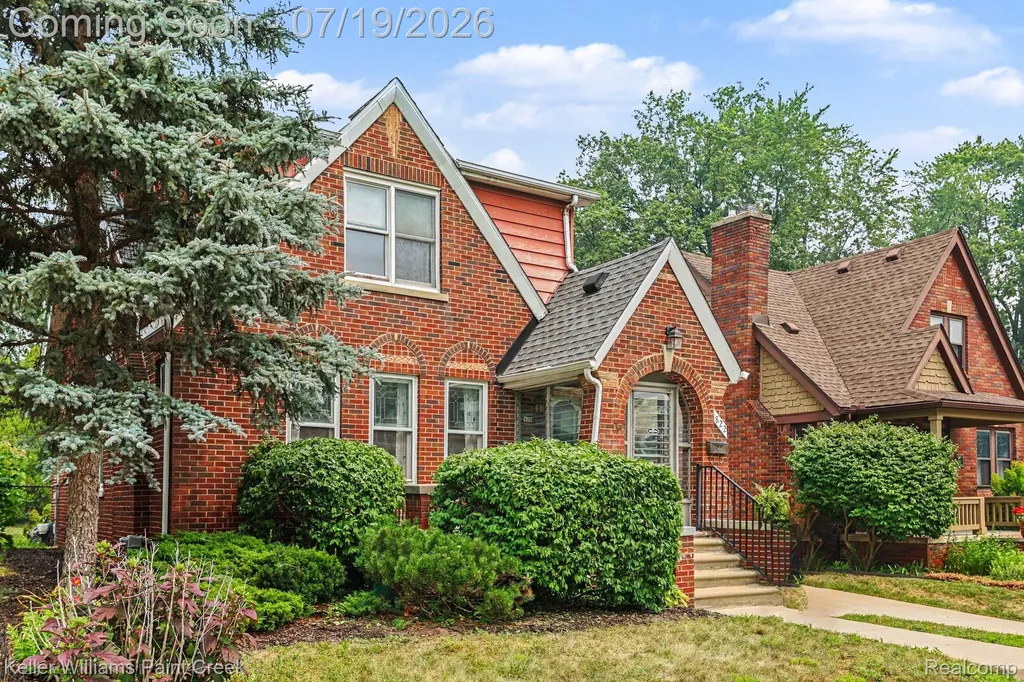 822 W Breckenridge Street Ferndale City MI 48220