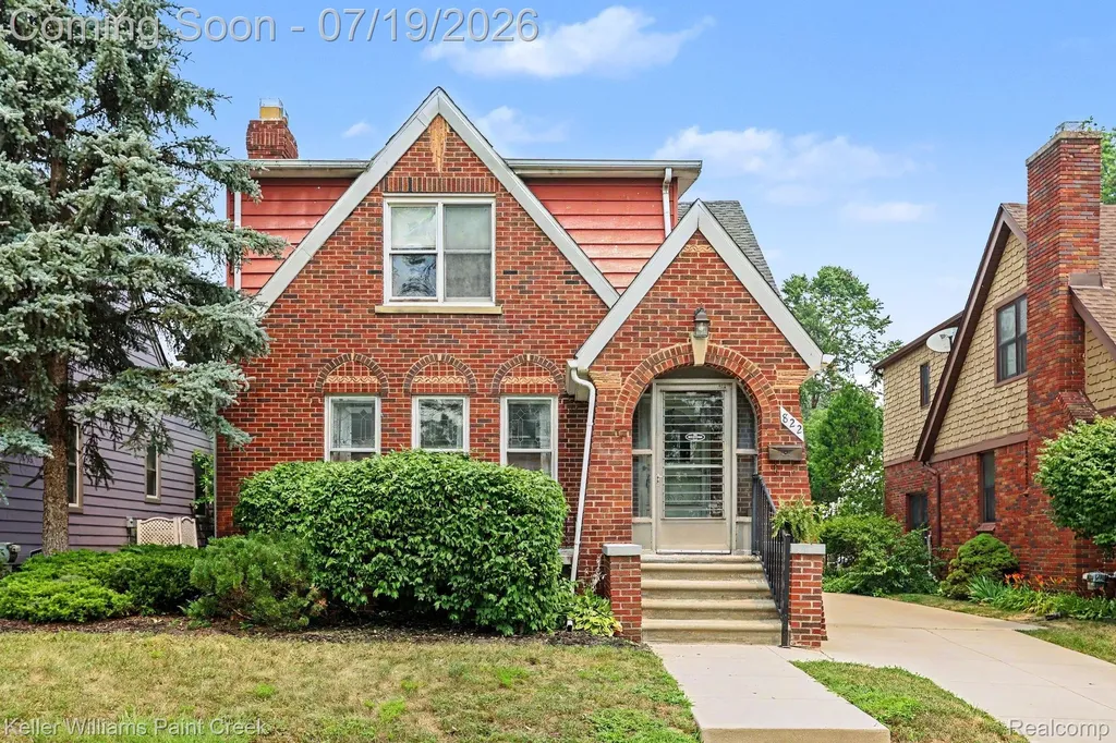 822 W Breckenridge Street Ferndale City MI 48220