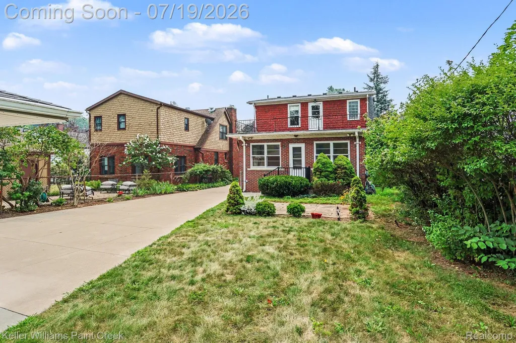 822 W Breckenridge Street Ferndale City MI 48220