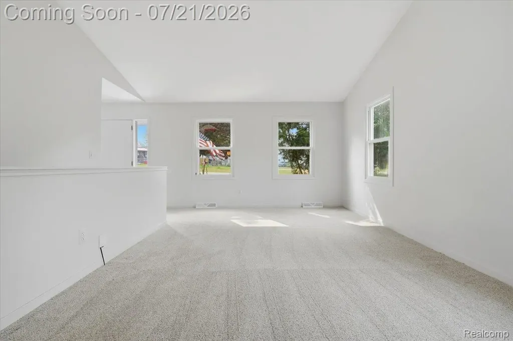 5608 Clinton River Drive Waterford Charter Township MI 48327