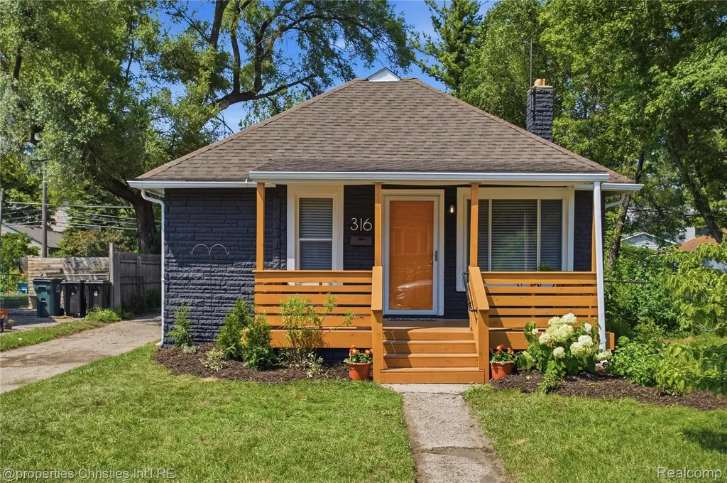 316 W Marshall Street Ferndale City MI 48220
