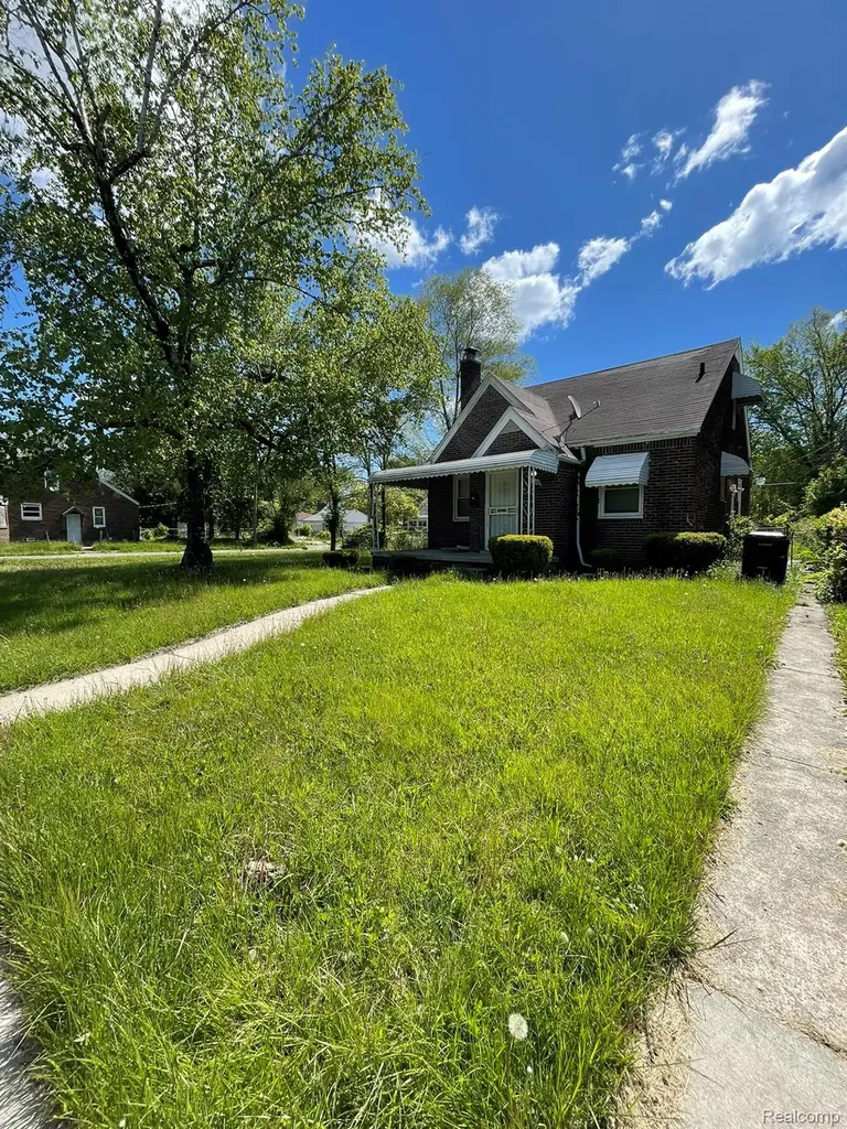 11326 Wayburn Street Detroit City MI 48224
