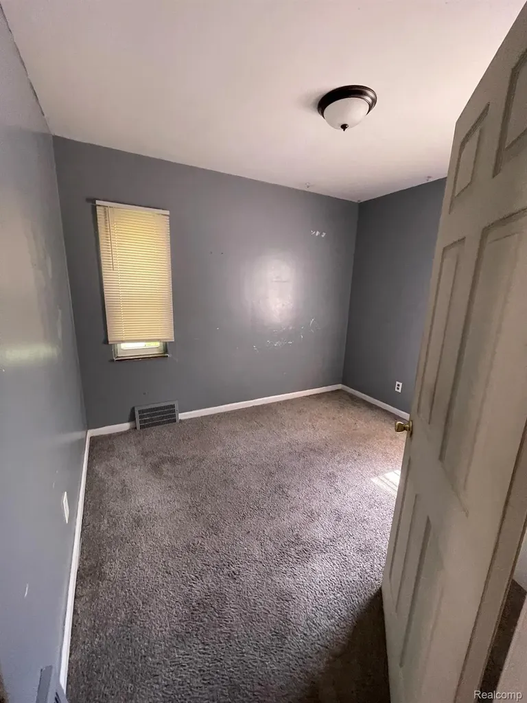 11326 Wayburn Street Detroit City MI 48224