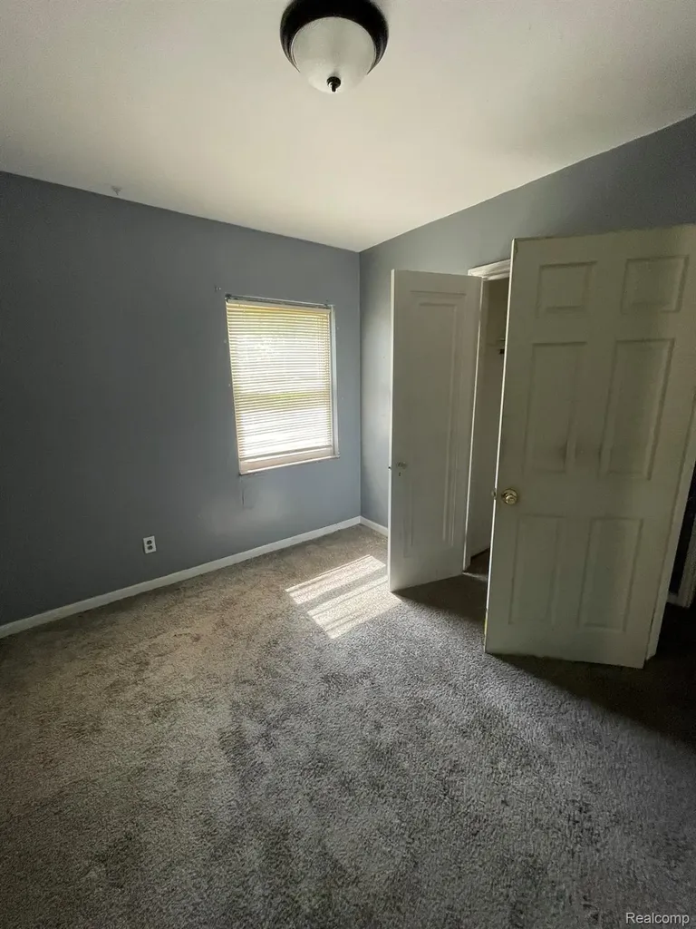 11326 Wayburn Street Detroit City MI 48224
