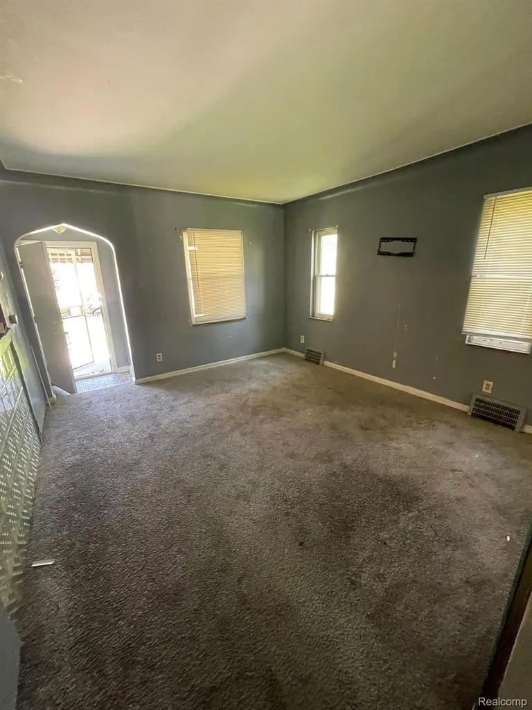 11326 Wayburn Street Detroit City MI 48224