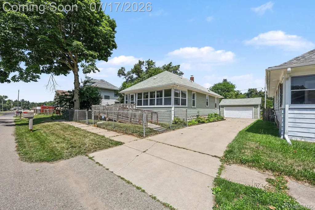 200 Cass Avenue Summit Township MI 49203