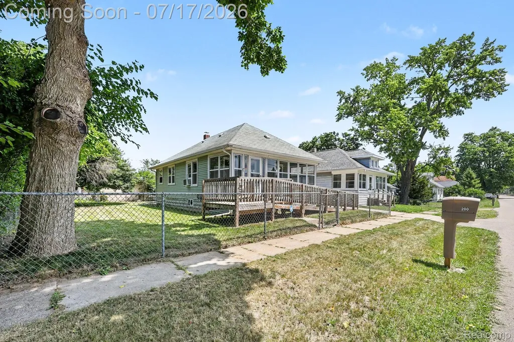 200 Cass Avenue Summit Township MI 49203