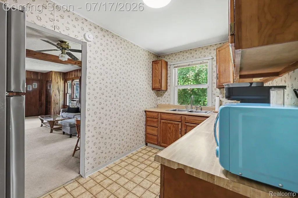 200 Cass Avenue Summit Township MI 49203
