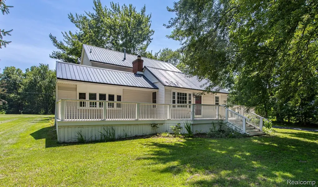 43995 Bemis Road Sumpter Township MI 48111
