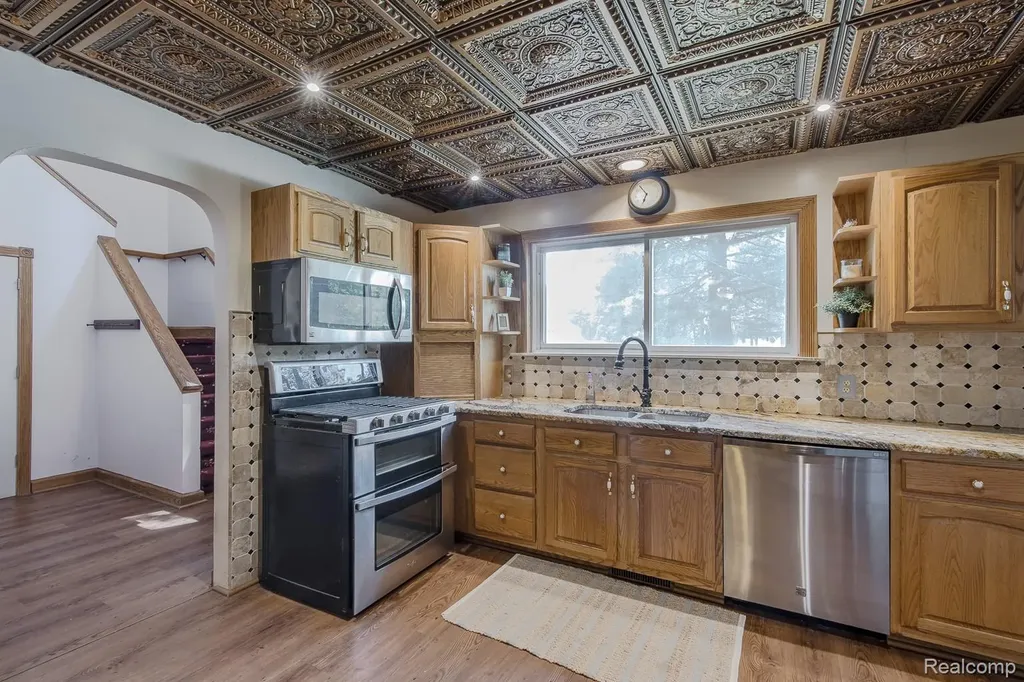 43995 Bemis Road Sumpter Township MI 48111
