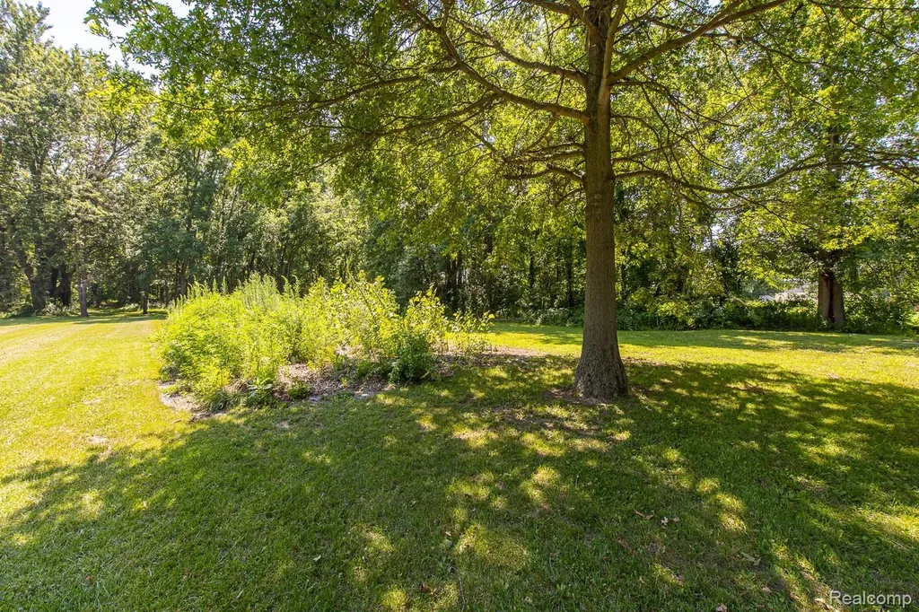43995 Bemis Road Sumpter Township MI 48111