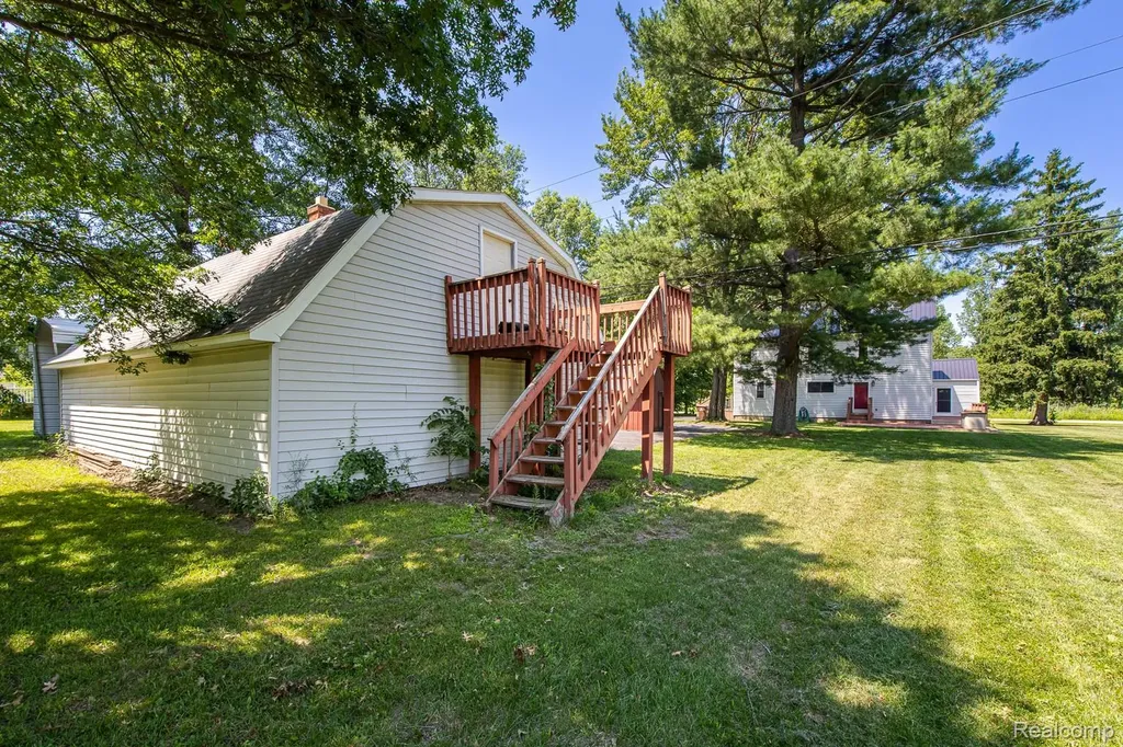 43995 Bemis Road Sumpter Township MI 48111