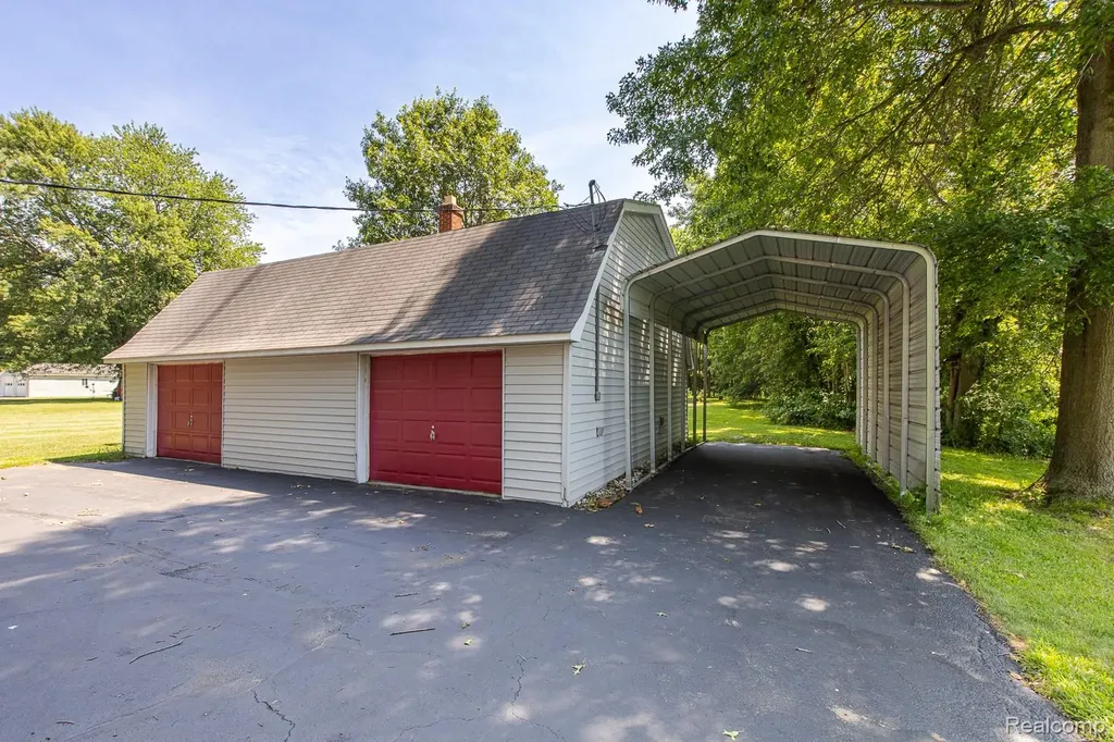 43995 Bemis Road Sumpter Township MI 48111