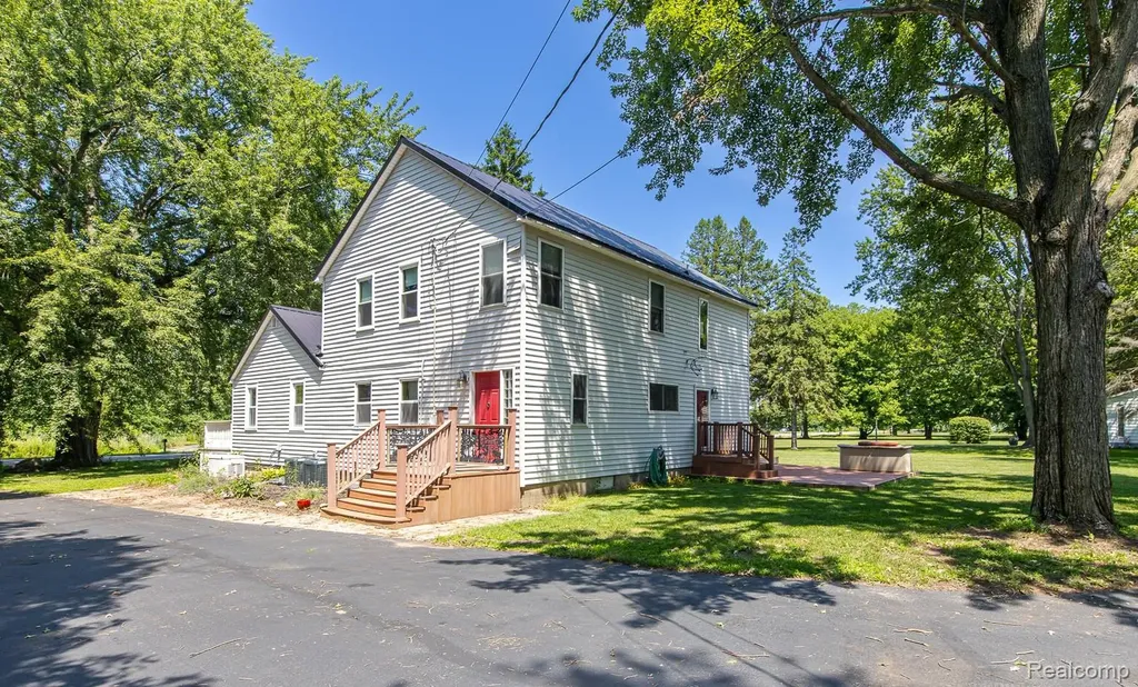 43995 Bemis Road Sumpter Township MI 48111