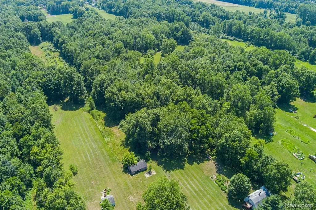 43995 Bemis Road Sumpter Township MI 48111