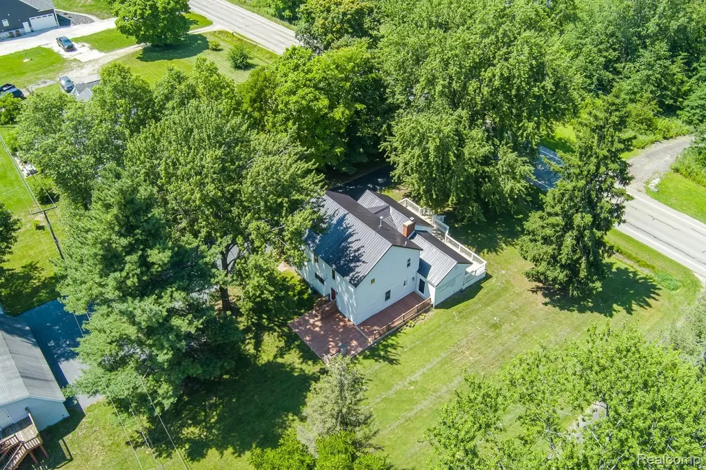 43995 Bemis Road Sumpter Township MI 48111
