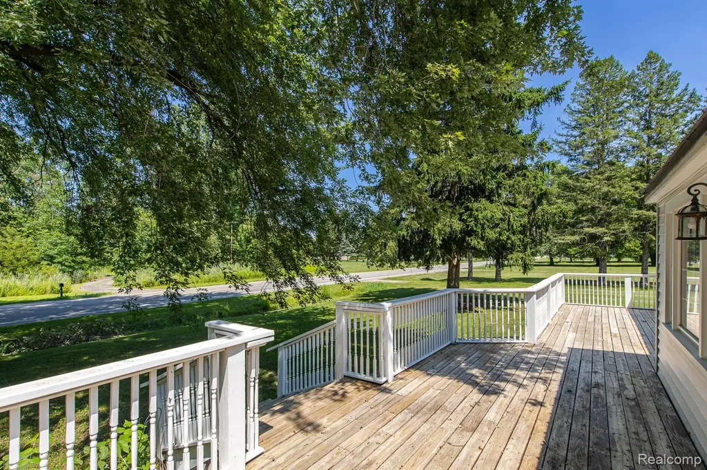 43995 Bemis Road Sumpter Township MI 48111